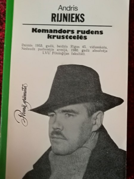 Komandors rudens krustcelēs