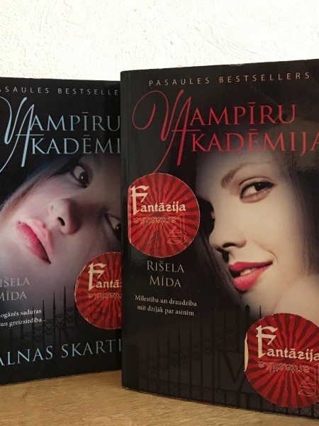 Vampīra akadēmija