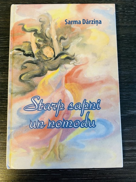 STARP SAPNI UN NOMODU