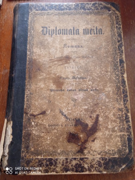 Diplomāta meita