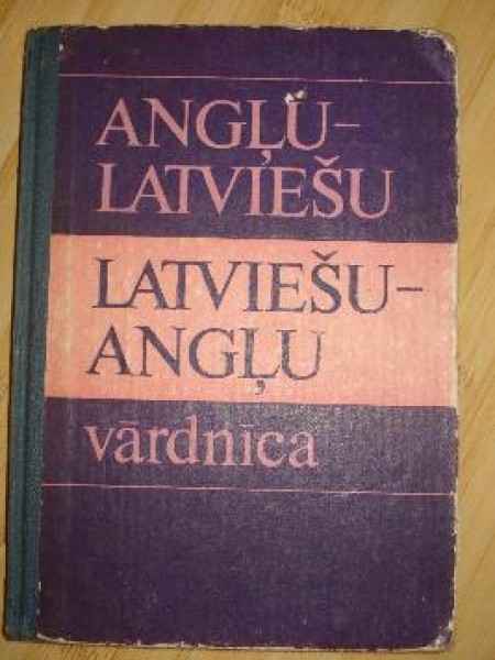 Angļu-latviešu, latviešu-angļu vārdnīca