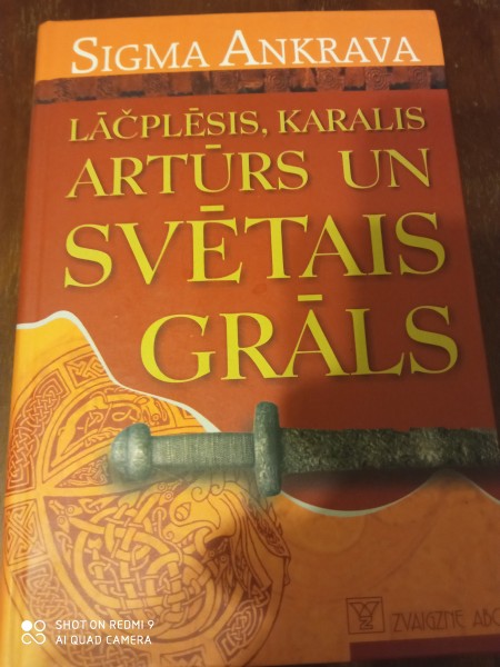 Lāčplēsis, karalis Artūrs un svētais grāls