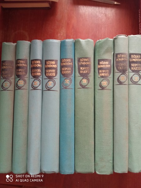 Kopoti raksti 10 sējumos