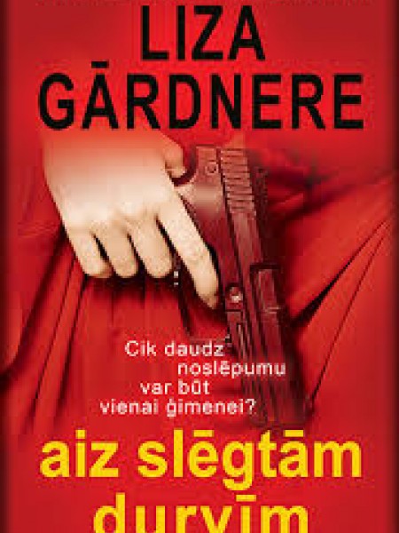 Aiz slēgtām durvīm