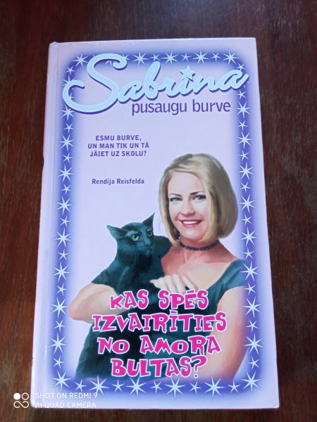 Kas spēs izvairīties no Amora bultas ?