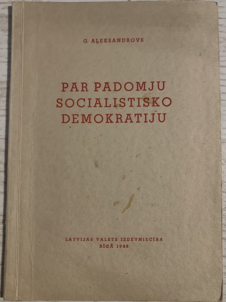 Par padomju sociālistisko demokratiju