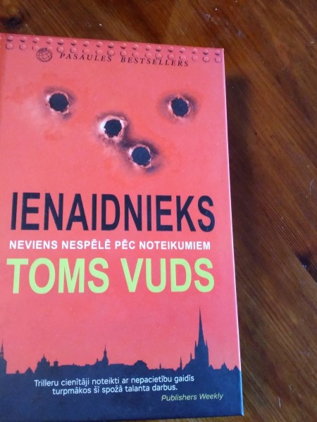 Ienaidnieks