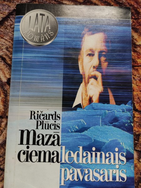 Mazā ciema ledainais pavasaris