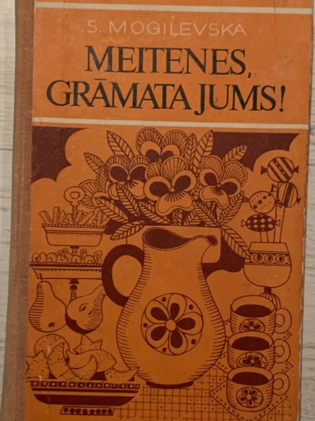 Meitenes, grāmata jums!