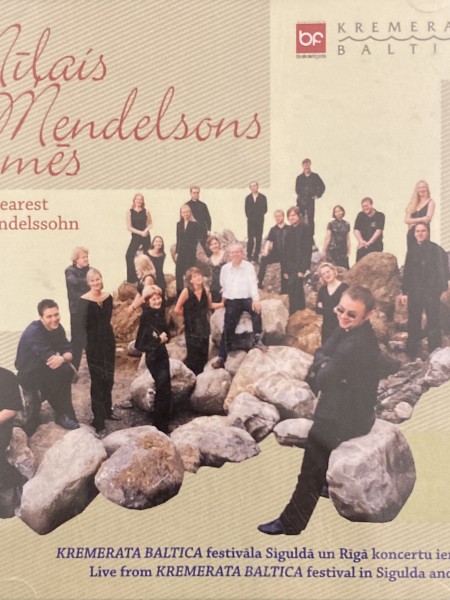 Mīļais Mendelsons un mēs