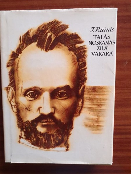 Tālas noskaņas zilā vakarā