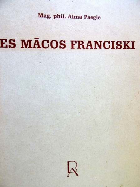 Es mācos franciski