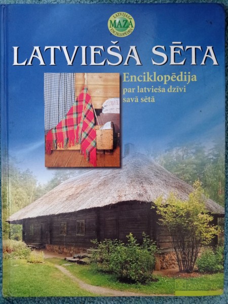 Latvieša sēta.