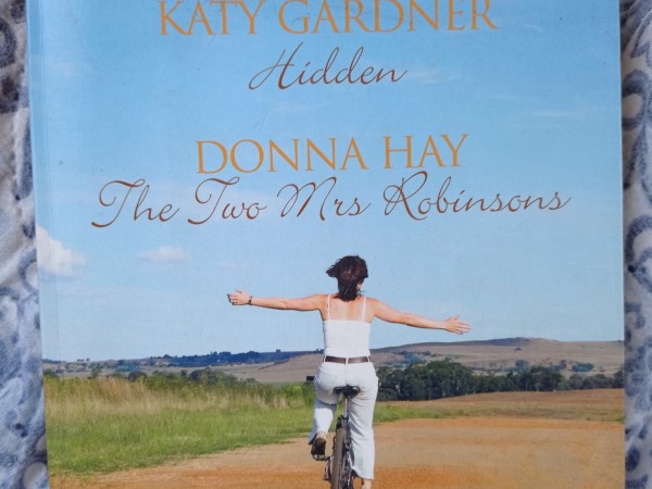 Of Love and Life: 31 Dream Street / Hidden / The Two Mrs.Robinsons