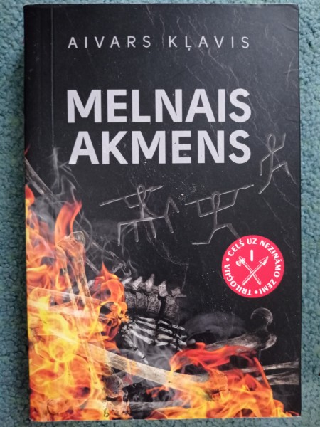 Melnais akmens