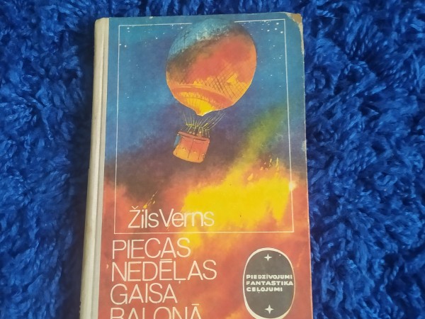 Piecas nedēļas gaisa balonā