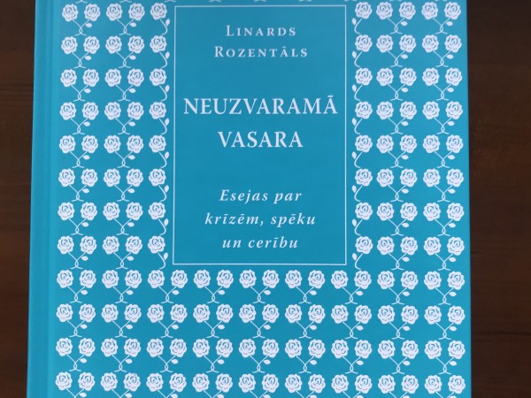 Neuzvaramā vasara