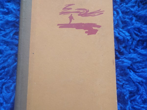 Visiem rozes dārzā ziedi...