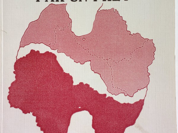 Satversmes Reforma Latvijā: Par un Pret