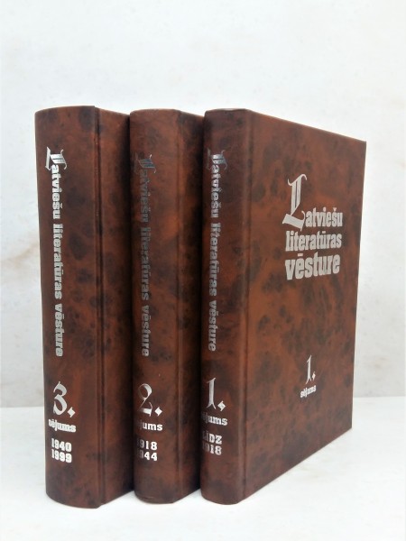 Latviešu literatūras vēsture