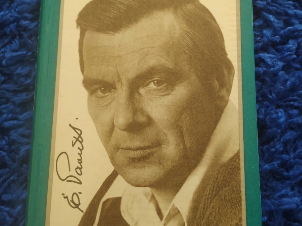 Aktieris pret savu gribu