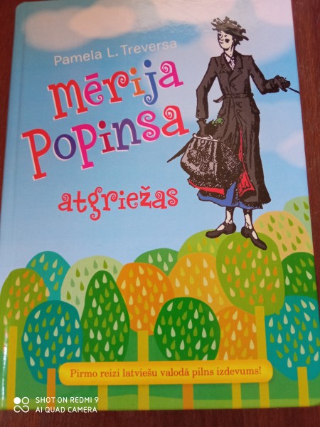 Mērija Popinsa atgriežas