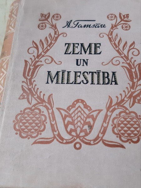 ZEME . UN MĪLESTĪBA