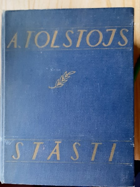 STĂSTI