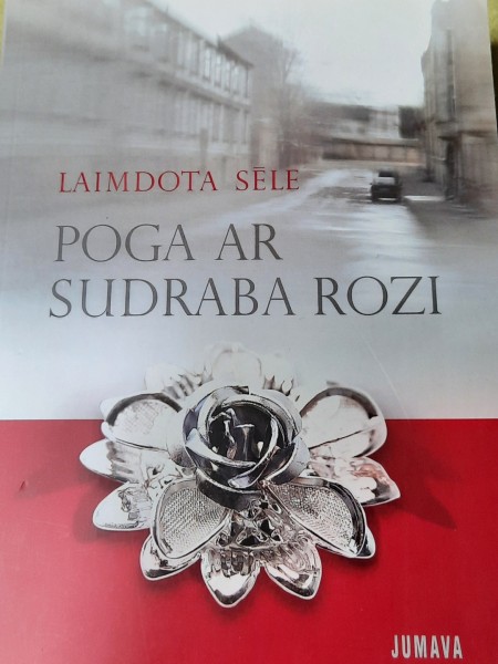 Poga ar sudraba rozi