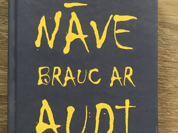 Nāve Brauc Ar AUDI