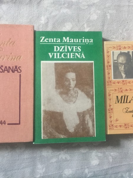 Zentas Mauriņas grāmatu kolekcija 
