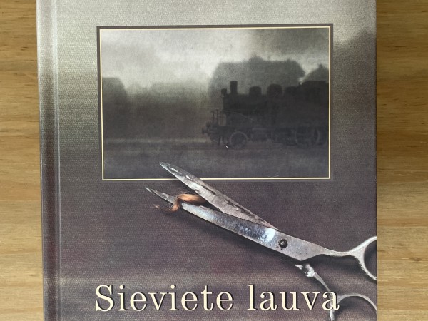 Sieviete lauva