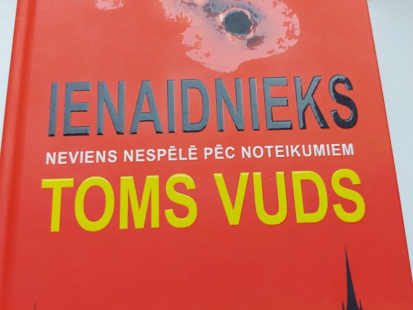 Ienaidnieks
