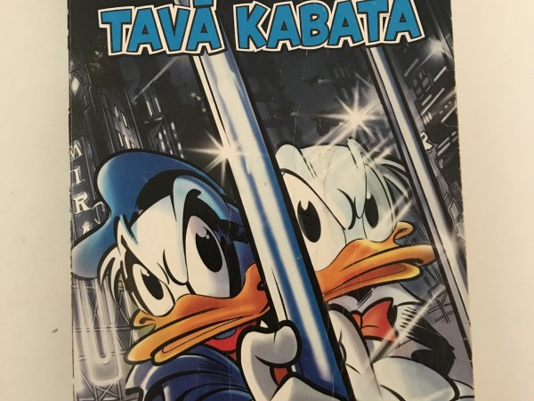 Donalds Daks tavā kabatā 27