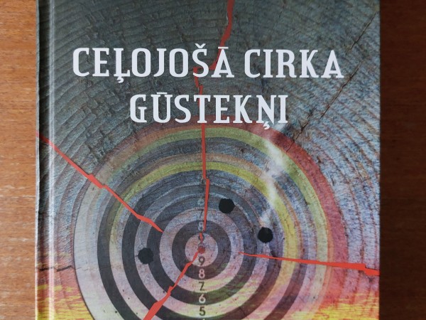 Ceļojošā cirka gūstekņi