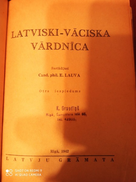 Latviski - vāciska  vārdnīca