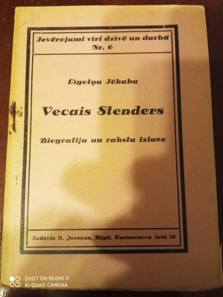 Vecais Stenders