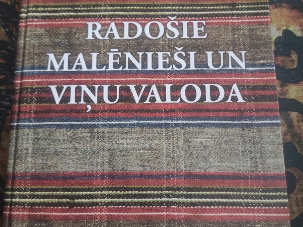 Radošie Malēnieši un viņu valoda
