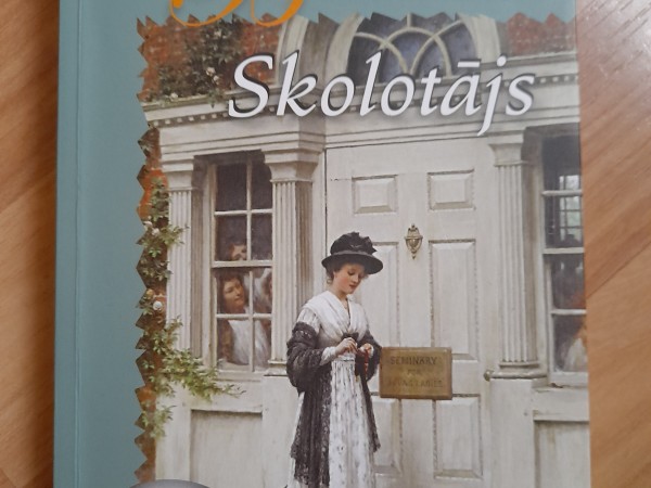 Skolotājs