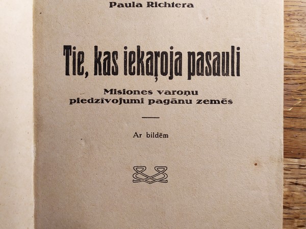 Tie, kas iekaroja pasauli