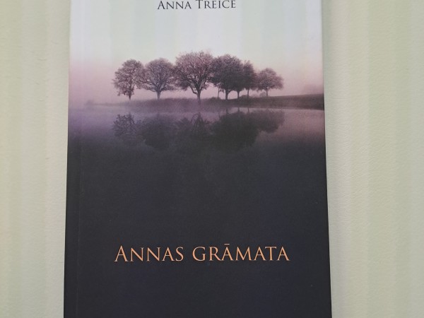 Annas grāmata