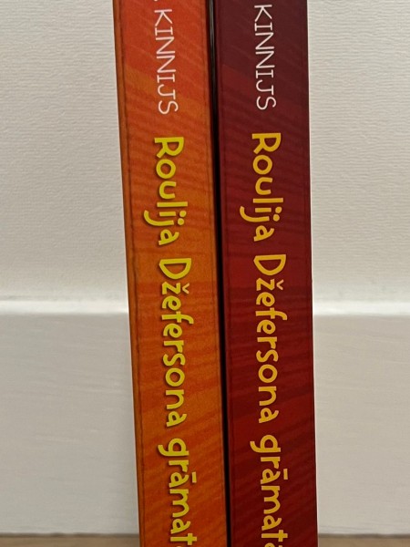 Roulija Džefersona grāmatas no 1-2