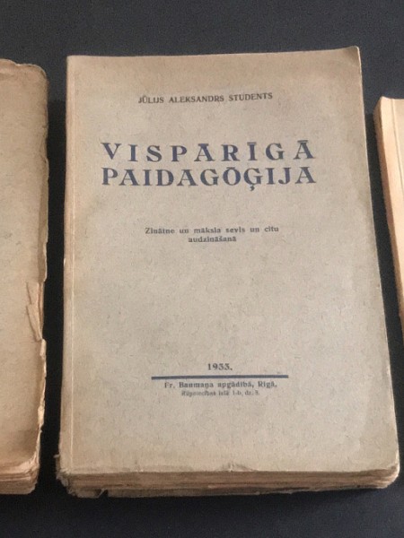 Jūlijs Aleksandrs Students