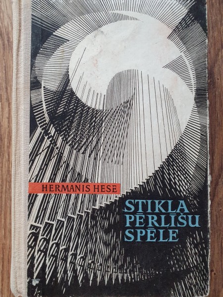 Stikla pērlīšu spēle