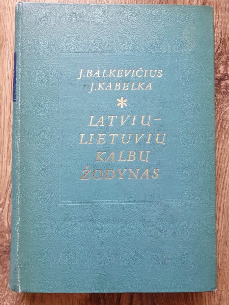 Latvių-lietuvių kalbų žodynas