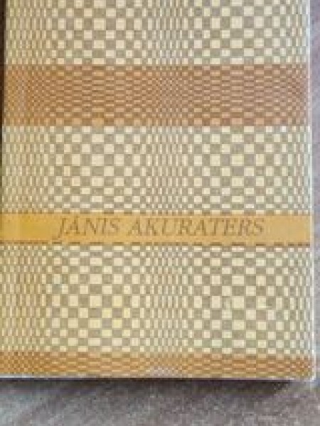 Saules pilns zemes laiks