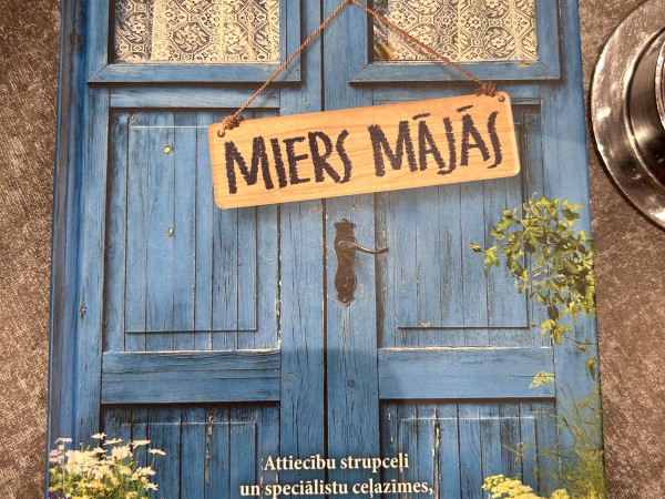 Miers mājās