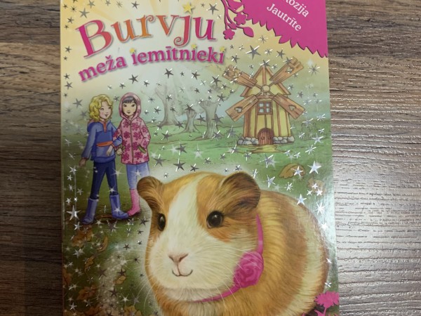 Burvju meža iemītnieki