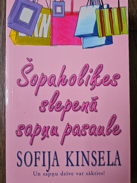 Šopaholiķes slepenā sapņu pasaule