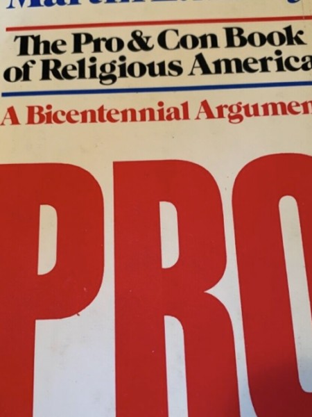 The Pro & Con Book of Religious America